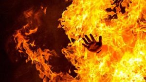  حريق اضرم النار انتحر  - أزمور 24