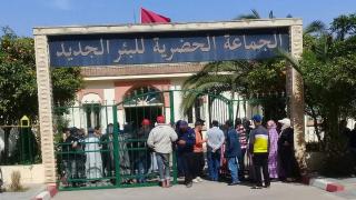 غياب الحاويات بالبئر الجديد يساهم في انتشار التلوث بالمدينة