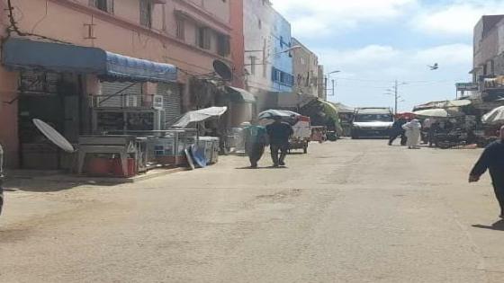 السلطات المحلية بازمور تحرر جزء بالشارع العام من الباعة المتجولون
