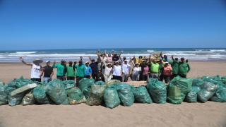 مبادرة بيئية لمنتجع مازغان بشاطئ الحوزية من اجل شواطئ نظيفة